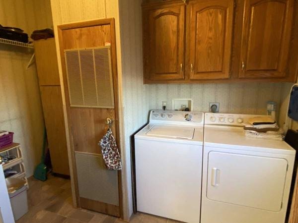 1988 FLEETWOOD Mobile Home For Sale