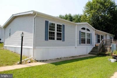 Mobile Home at 102 Springfield Ct Lancaster, PA 17603