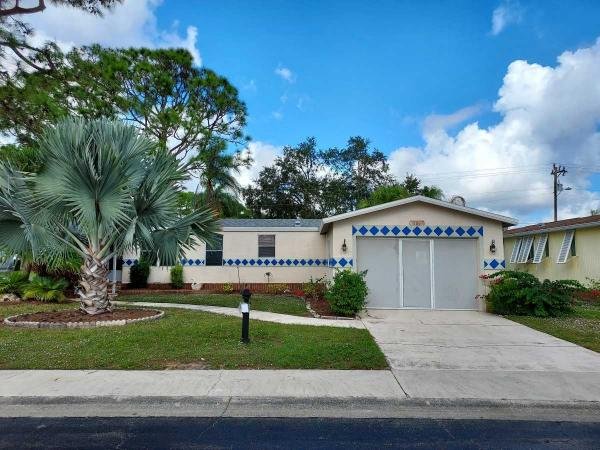 Photo 1 of 2 of home located at 786 Via Del Sol North Fort Myers, FL 33903
