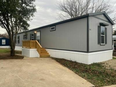 Mobile Home at 5011 Buffalo Court South Fort Worth, TX 76119