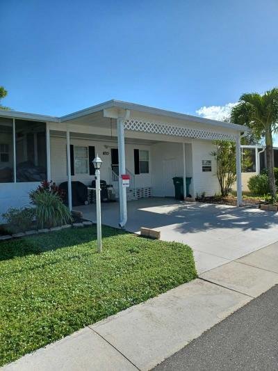 Mobile Home at 670 Grizzly Bear Rd Naples, FL 34113