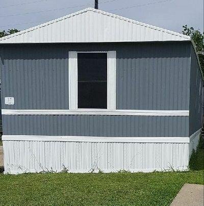Mobile Home at 1708 Bunker Hill Lane #37 Lewisville, TX 75056
