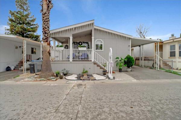 1998 Fleetwood Mobile Home For Sale