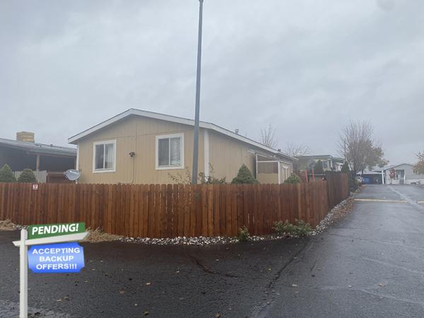 1998 Fleetwood Mobile Home For Sale