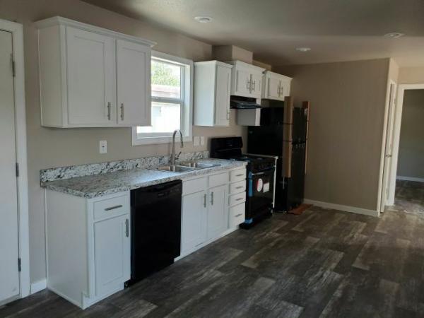 2021 Clayton - Buckeye AZ Mobile Home For Rent
