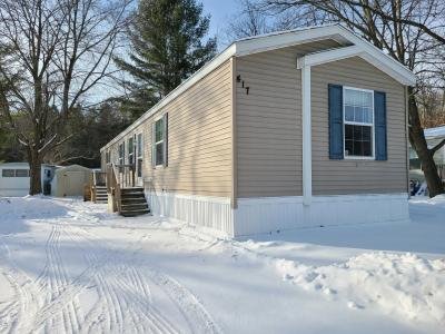 Mobile Home at 417 Hillcrest Cadillac, MI 49601