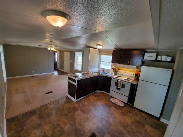 1999 CHAMPION Mobile Home For Rent