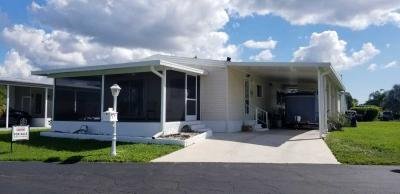 Mobile Home at 197 Elmwood Ln Naples, FL 34112