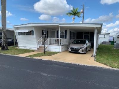 Mobile Home at 3325 State St. Hollywood, FL 33021