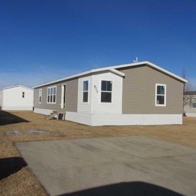 Mobile Home at 6015 S Belfair Pl Sioux Falls, SD 57106
