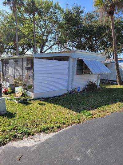 Mobile Home at 460 Ridgewood Ave Lot 79 Holly Hill, FL 32117