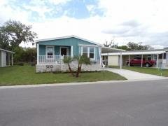Photo 4 of 16 of home located at 3619 Baldwin Way (Site 0158) Ellenton, FL 34222