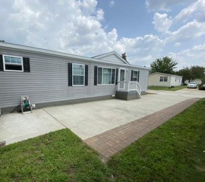 Mobile Home at 13783 Hyde Court Shelby Township, MI 48315