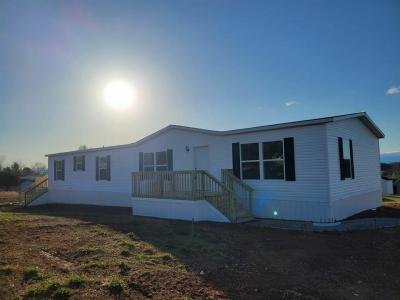Mobile Home at 1336 Silver Charm Way Lot Sil1336 Sevierville, TN 37876
