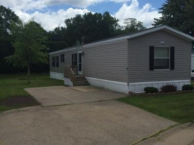 Mobile Home at 5123 Pelican Drive Dubuque, IA 52001