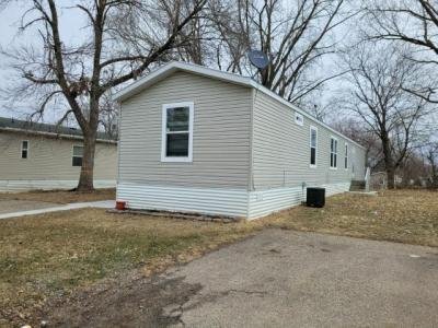 Mobile Home at 104 Anthony Drive Lakeville, MN 55044