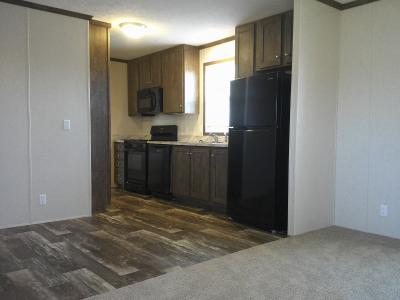Photo 4 of 8 of home located at 186 Oak Highland, MI 48357