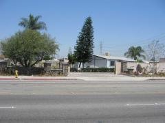 Photo 4 of 7 of home located at 7101 Rosecrans Ave. #107 Paramount, CA 90723