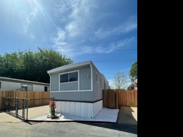 Photo 1 of 2 of home located at 8545 Folsom Blvd #14 Sacramento, CA 95826