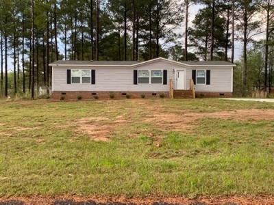 Mobile Home at 59 Woodvalley Dr Erwin, NC 28339