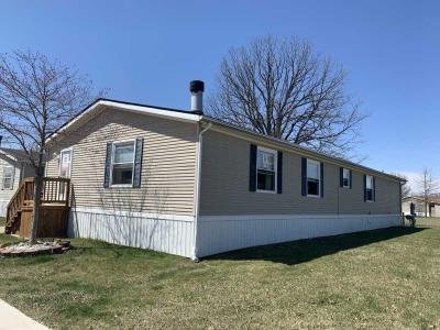 Mobile Home at 24712  Frontier Circle Flat Rock, MI 48134
