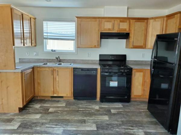 2020 Clayton - Buckeye AZ Mobile Home For Rent