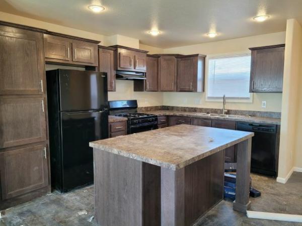2022 Clayton - Buckeye AZ Mobile Home For Rent