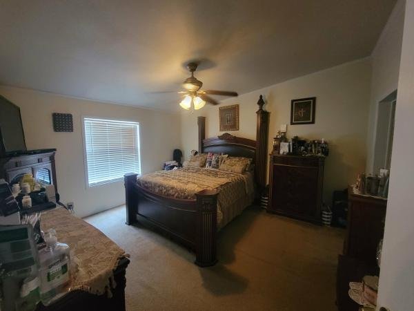 2001 HBOS Mobile Home For Sale