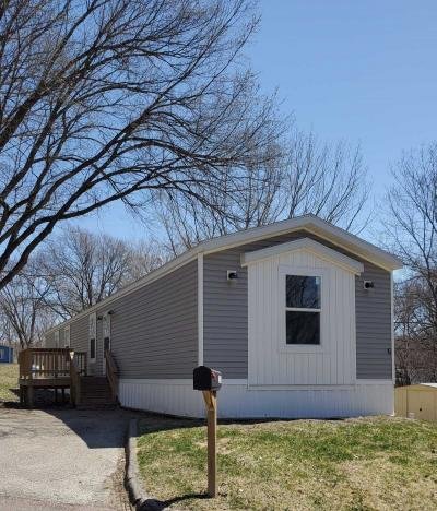 Mobile Home at 3700 28th Street Lot 251 Sioux City, IA 51105