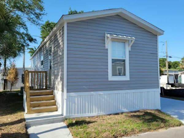 2022 Fleetwood Mobile Home For Rent