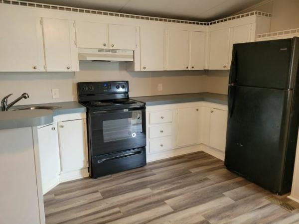 1993 RICH Mobile Home For Sale