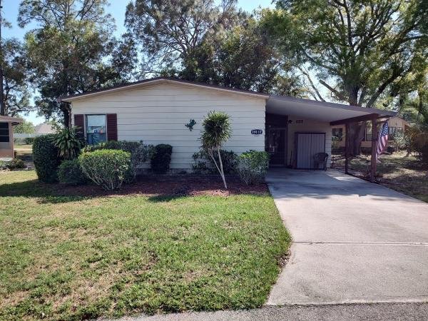 Photo 1 of 2 of home located at 19117 Meadowbrook Ct., #40K North Fort Myers, FL 33903