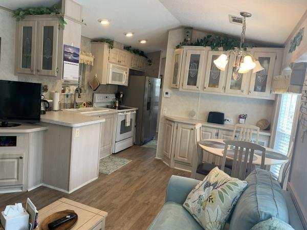 2007 CHIO Mobile Home For Sale