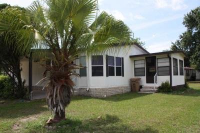 Mobile Home at 5202 Orchid Tree Ln Winter Haven, FL 33880
