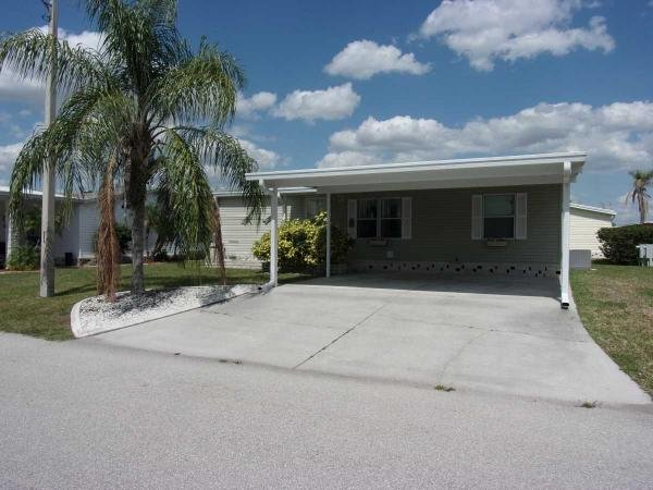 Photo 1 of 2 of home located at 550 Barcelona Blvd Arcadia, FL 34266