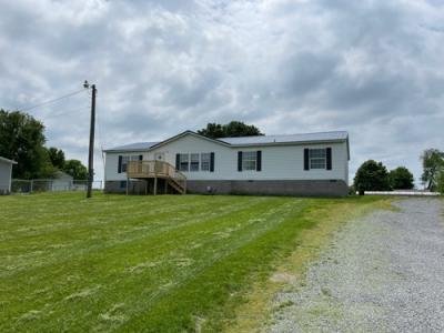 Mobile Home at 55 Melissa Rd Russell Springs, KY 42642