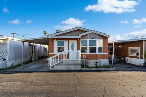 2006 Silvercrest Mobile Home For Sale