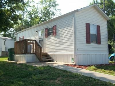 Mobile Home at 7204 Larkspur Ln Lot #57 Powell, TN 37849