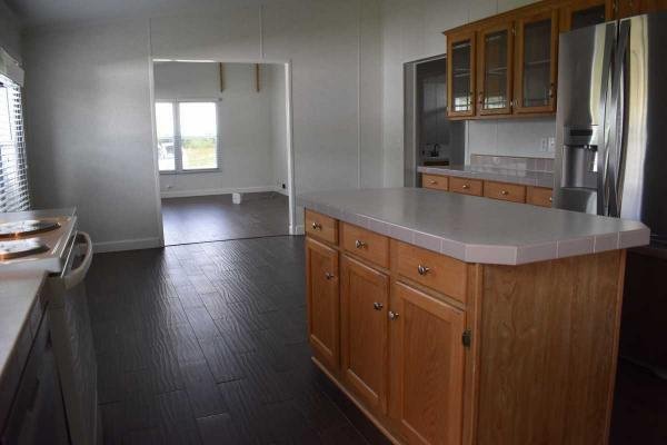 1998 Scholtz Mobile Home For Sale