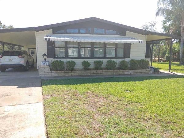 Photo 1 of 1 of home located at 608 Colby St Sebring, FL 33872