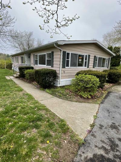 Hickory Hills Mobile Home Park in Bath, PA | MHVillage