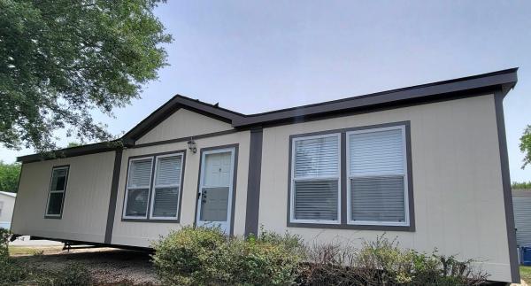 2022 Oak Creek Mobile Home For Sale