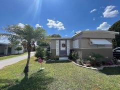 Photo 1 of 25 of home located at 183 Crossways Drive Leesburg, FL 34788