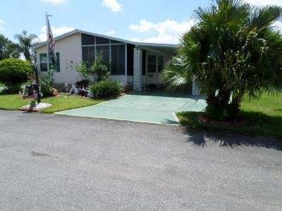 Mobile Home at 261 Dupont Ct Auburndale, FL 33823