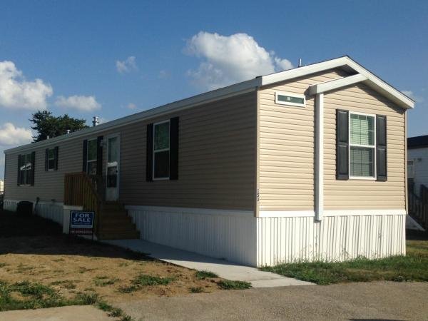 Photo 1 of 2 of home located at 7171 W 60th Street #153 Davenport, IA 52804