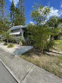 Photo 4 of 12 of home located at 9925 Ulmerton Rd Largo, FL 33771