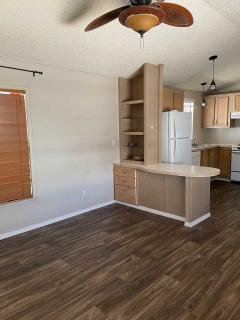 Photo 2 of 7 of home located at 2050 W Dunlap Ave D24 Phoenix, AZ 85021