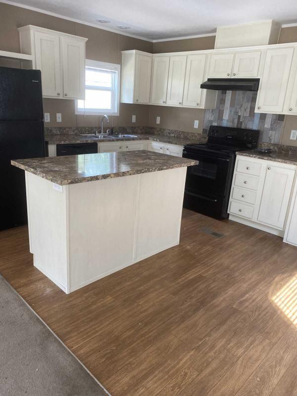 2016 Clayton Mobile Home For Sale
