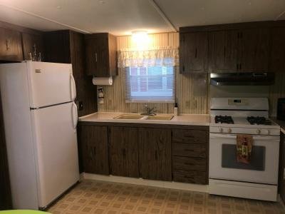 Mobile Home at 40002 N Tothill Cir Sterling Heights, MI 48310