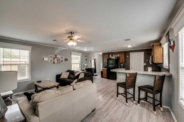 2017 Oak Creek Mobile Home For Sale